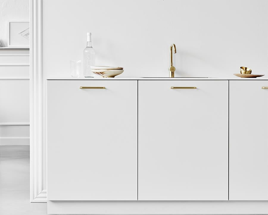 Furnipart D Lite Handle. Finish: Gold. Length: 173mm