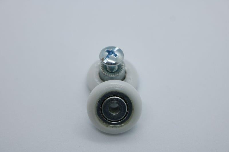 Showerscreen Roller 19mm (short)