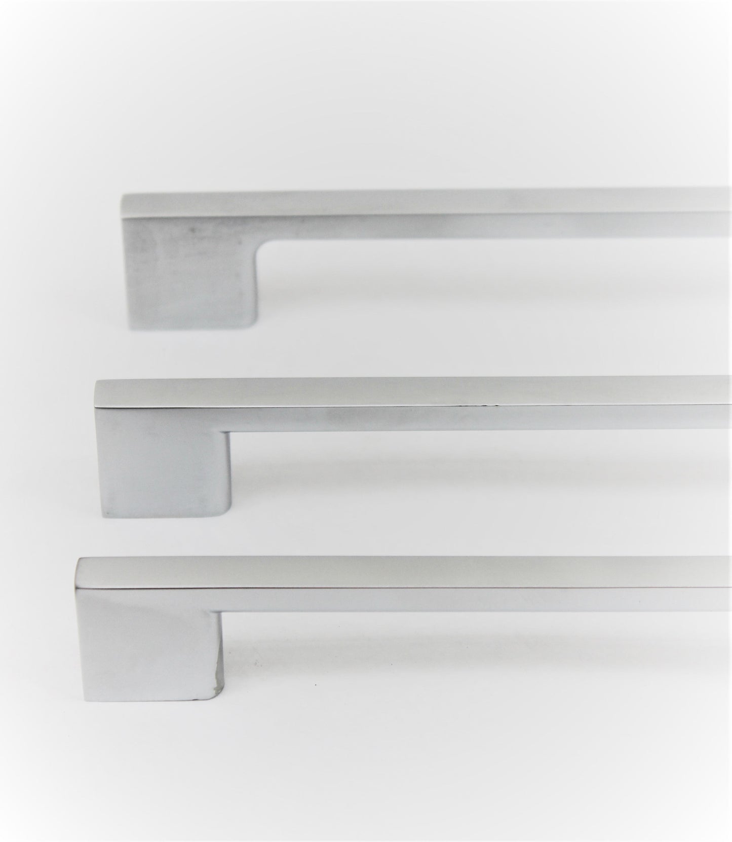 Chrome Silver | Craftline D Handle | Contemporary Kitchen Handle
