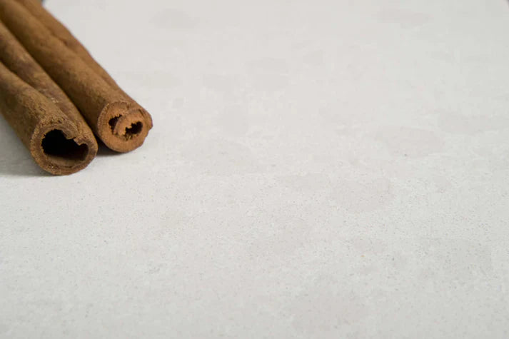 White Swirl Quartz Stone (Deluxe Range)