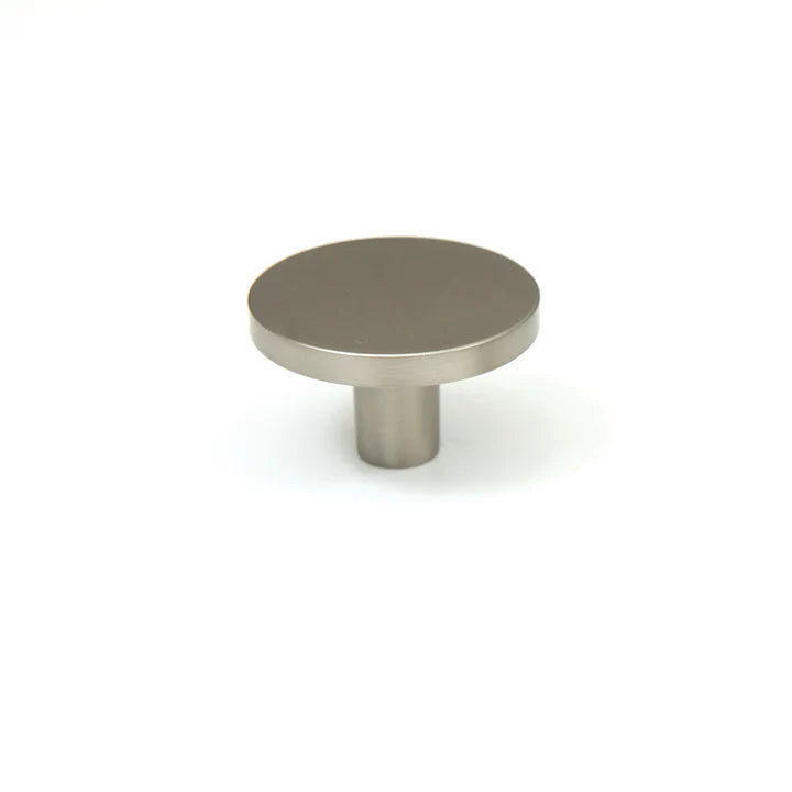 Como Knob By Momo