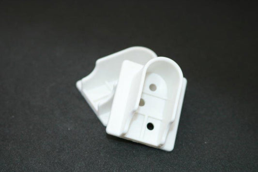 U Flange | 16mm | Plastic | White