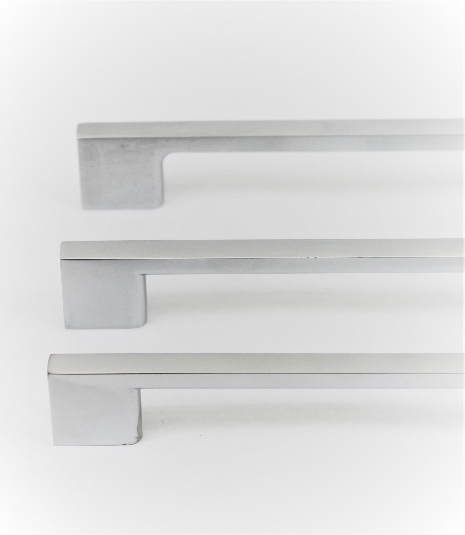 Chrome Silver | Craftline D Handle | Contemporary Kitchen Handle