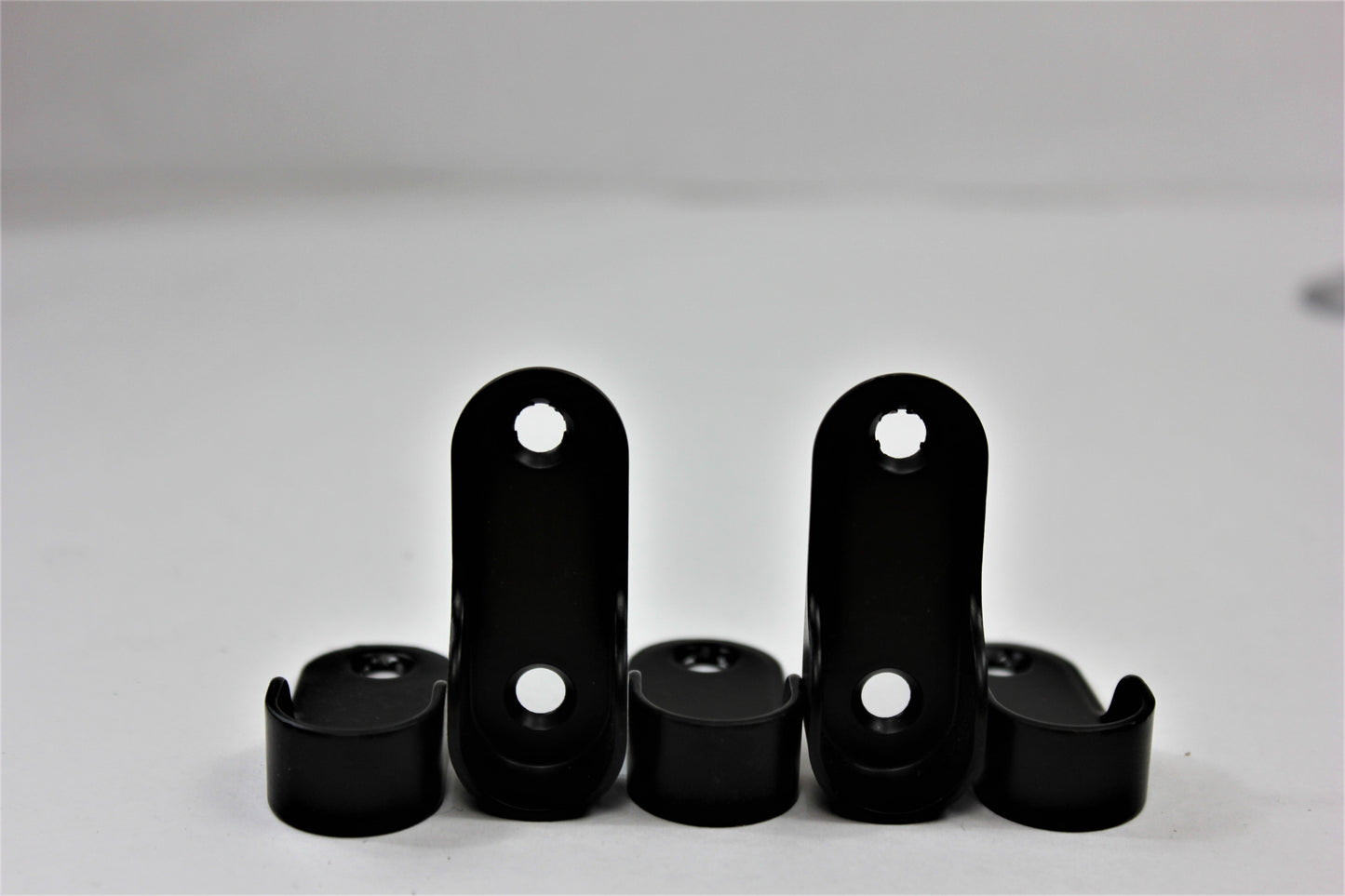 Oval End Flange | 16mm | Matte Black
