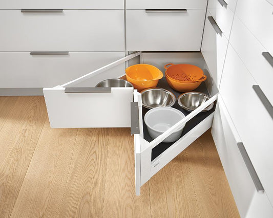 Blum TANDEMBOX Antaro SPACE CORNER Drawer C Height 167mm with Gallery Rail and SYNCHROMOTION 65kg 650mm Silk White with BLUMOTION by W&B