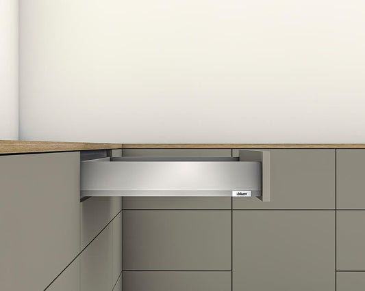 Blum MERIVOBOX M Height 91mm drawer 550mm with TIP-ON BLUMOTION in Indium Grey 70kg for drawer weight 35-70kg by W&B