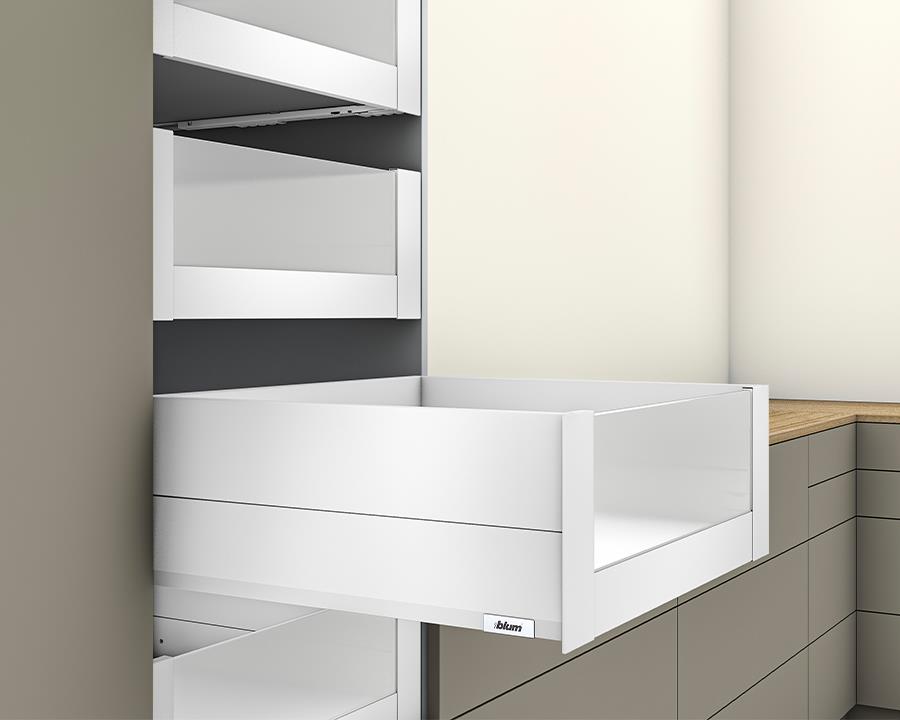 Blum MERIVOBOX modular E Height 192mm Inner Drawer BOXCAP with High Glass Design Element 600mm with BLUMOTION in Silk White 40kg. To suit 600mm wide cabinet by W&B