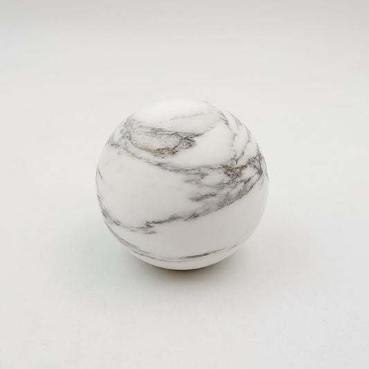 Arabescato Marble Polished Marble Sphere – 100mm Diameter
